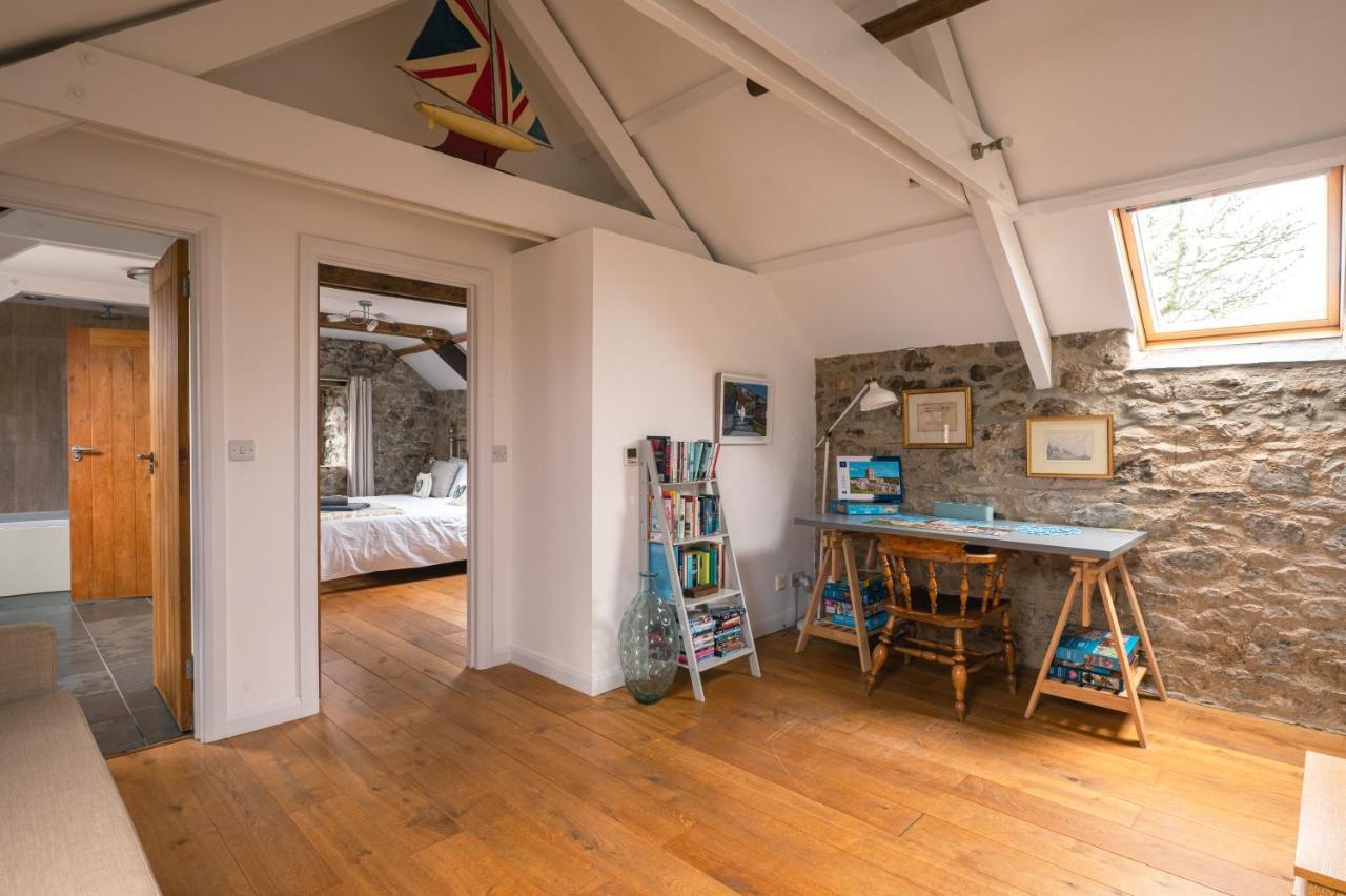 Stunning Converted Granary In Heart Of St Davids 外观 照片