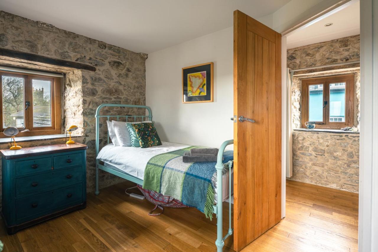 Stunning Converted Granary In Heart Of St Davids 外观 照片